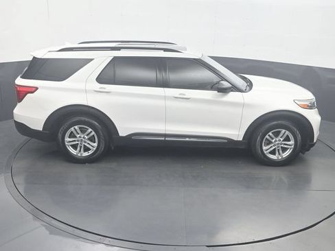 Used 2022 Ford Explorer XLT w/ Equipment Group 202A RWD image 25