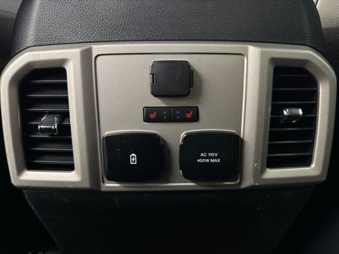 Used 2020 Ford F150 Lariat w/ Equipment Group 502A Luxury image 36