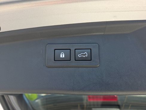 Used 2023 Subaru Outback Onyx Edition XT AWD/4WD image 6