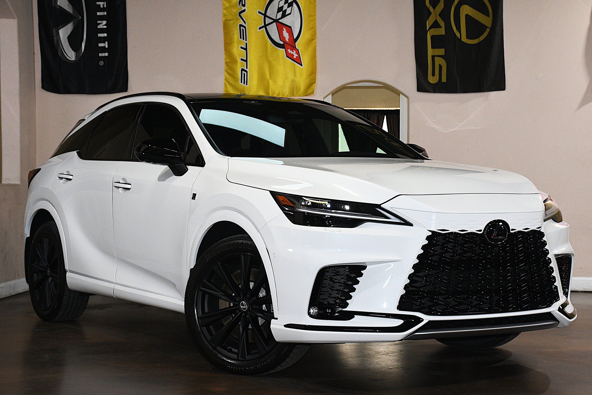 Used 2026 Lexus RX 500h F Sport w/ Convenience Package AWD/4WD image 3