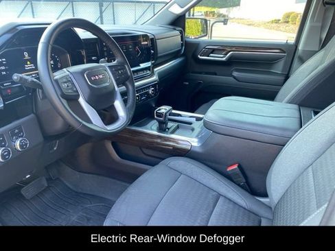 Used 2023 GMC Sierra 1500 Elevation w/ Preferred Package AWD/4WD image 16