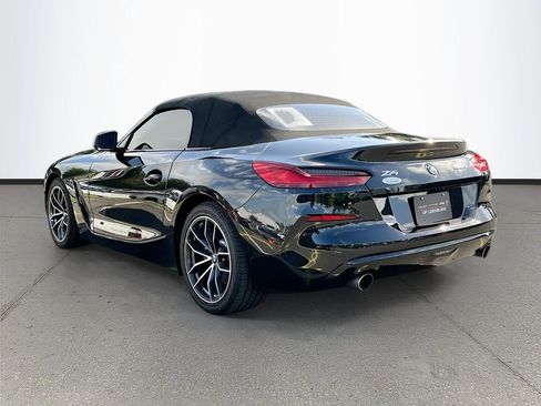 Used 2022 BMW Z4 sDrive30i w/ Driving Assistance Package RWD image 5