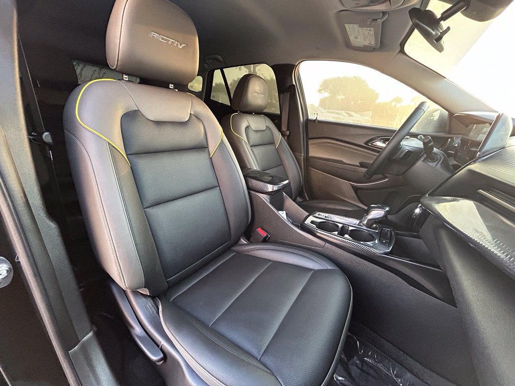 Used 2024 Chevrolet Trax ACTIV w/ Driver Confidence Package FWD image 28