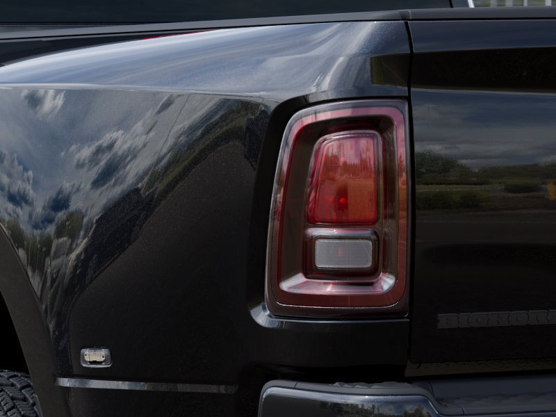 New 2027 RAM 3500 Big Horn AWD/4WD image 9