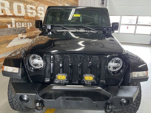 Used 2022 Jeep Wrangler Unlimited Sport image 7