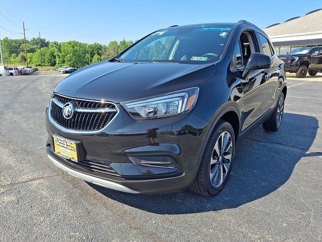 Used 2022 Buick Encore Preferred w/ Safety Package AWD/4WD image 3