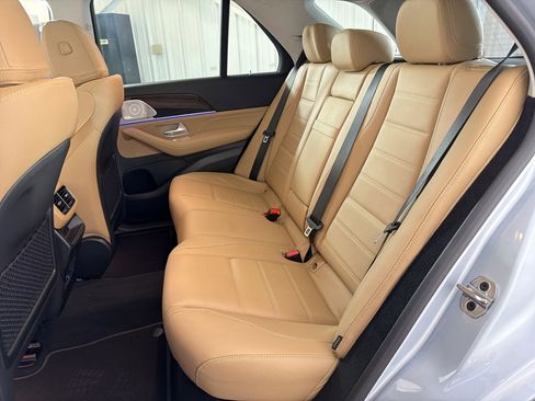 New 2026 Mercedes-Benz GLE 580 4MATIC image 15