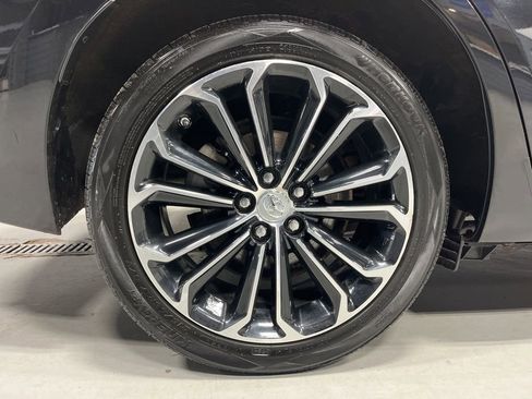 Used 2014 Toyota Corolla S w/ Driver Convenience Package FWD image 38