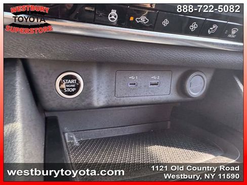 Used 2023 Nissan Rogue SV w/ SV Premium B Package image 26