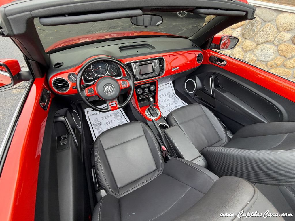 Used 2019 Volkswagen Beetle 2.0T S FWD image 23