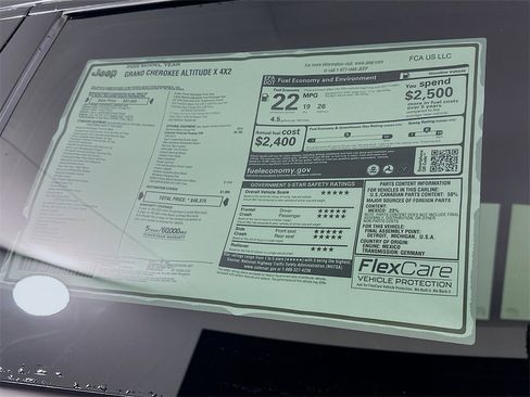 New 2025 Jeep Grand Cherokee Altitude image 20