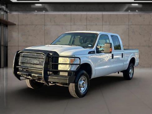 Used 2012 Ford F250 XL w/ PWR Equipment Group AWD/4WD image 13