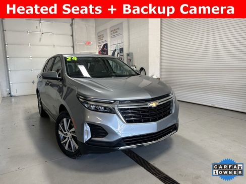 Used 2024 Chevrolet Equinox LT w/ LPO, Floor Liner Package image 1