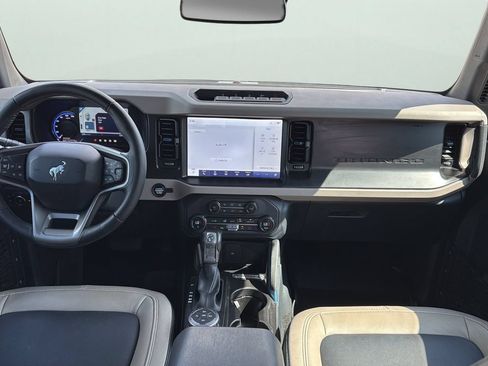Used 2023 Ford Bronco Wildtrak AWD/4WD image 21