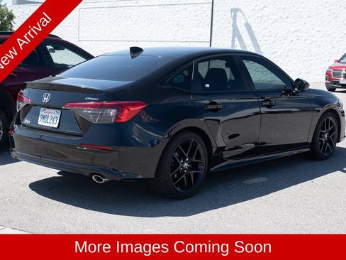 Used 2024 Honda Civic Sport image 3
