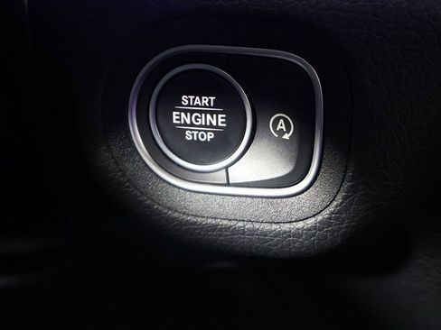 Used 2022 Mercedes-Benz GLS 450 4MATIC w/ AMG Line Exterior image 48