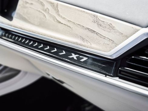 Used 2023 BMW ALPINA XB7 AWD/4WD image 45