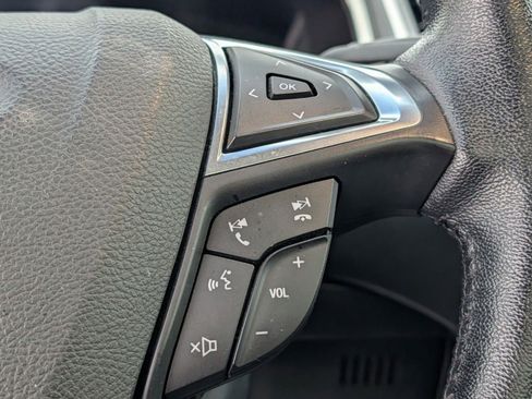 Used 2018 Ford Edge SEL w/ Equipment Group 201A image 32