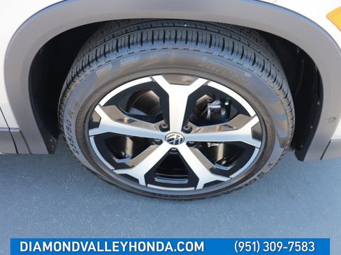 Used 2026 Volkswagen Tiguan SE FWD image 26