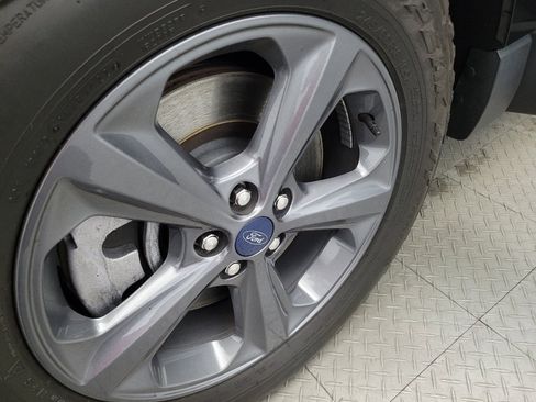 Used 2023 Ford Edge SEL w/ Sport Appearance Package image 31