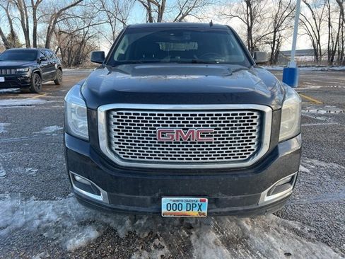 Used 2015 GMC Yukon Denali w/ Touring Package image 2
