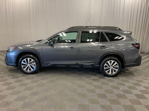 Used 2025 Subaru Outback Premium w/ Popular Package #1A AWD/4WD image 14