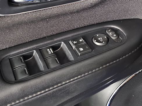 Used 2019 Honda HR-V EX image 25