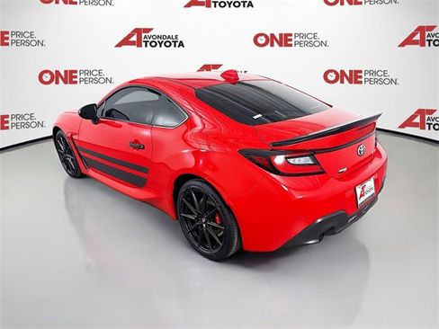 Certified 2024 Toyota GR86 TRUENO Edition image 5