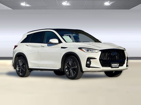 Used 2024 INFINITI QX50 Sport image 6