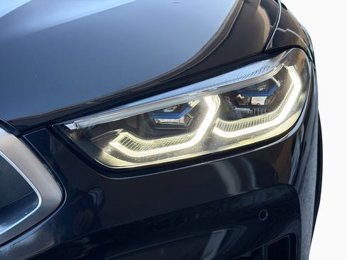 Used 2024 BMW 840i Convertible image 9