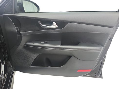 Used 2020 Kia Forte GT-Line image 24