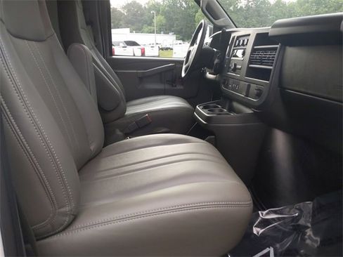 New 2025 GMC Savana 3500 w/ Power Convenience Package image 40