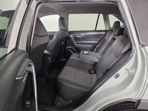 Used 2023 Toyota RAV4 XLE image 22
