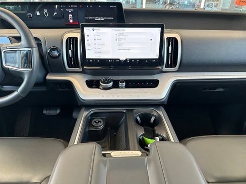 Certified 2025 Ford Expedition Max Active RWD image 19
