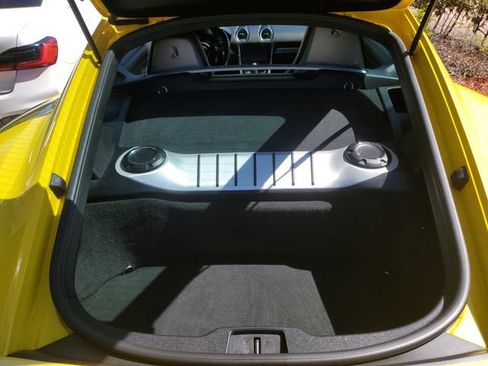 Used 2018 Porsche 718 Cayman image 22