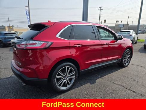 Used 2020 Ford Edge Titanium FWD image 9