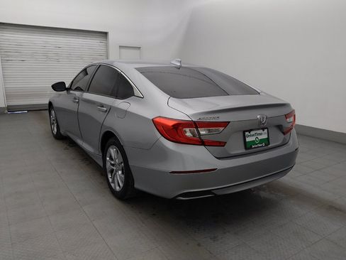 Used 2018 Honda Accord LX image 5