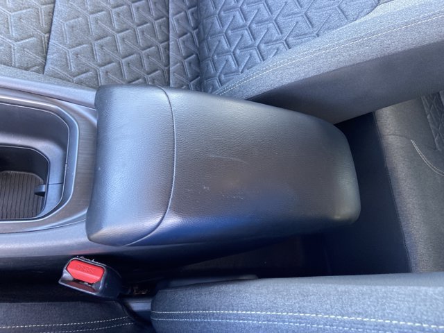 Used 2025 Nissan Kicks SV FWD image 41