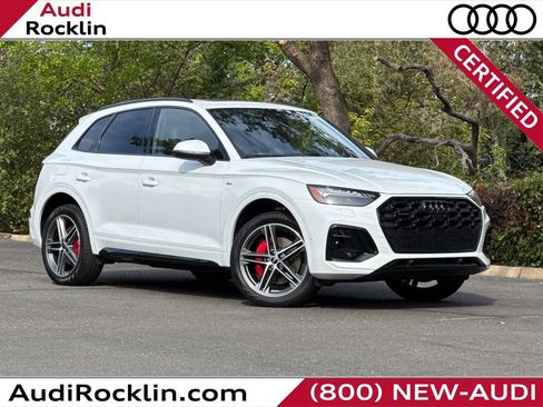 Certified 2024 Audi Q5 e Prestige w/ Prestige Package AWD/4WD image 1