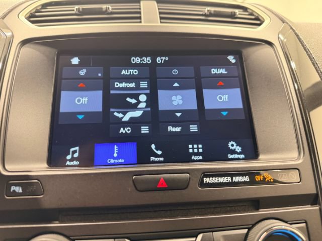 Used 2017 Ford Explorer XLT w/ Equipment Group 202A AWD/4WD image 16