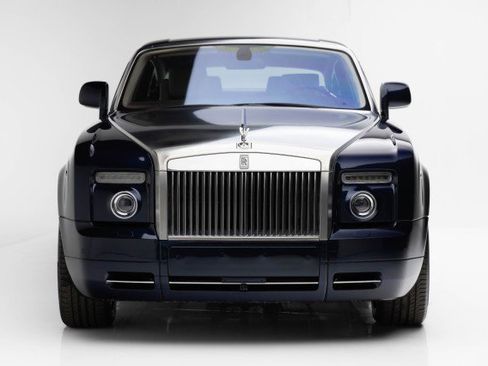 Used 2010 Rolls-Royce Phantom Coupe image 5