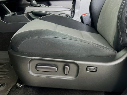 Certified 2023 Toyota Tacoma 4x4 Double Cab image 19