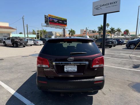 Used 2012 Kia Sorento EX FWD image 6