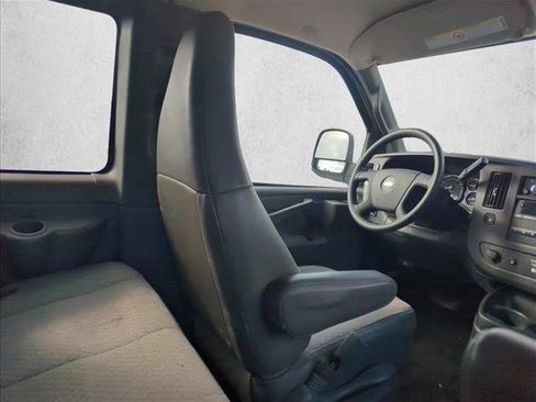 Used 2019 Chevrolet Express 3500 LT w/ LT Preferred Equipment Group image 14