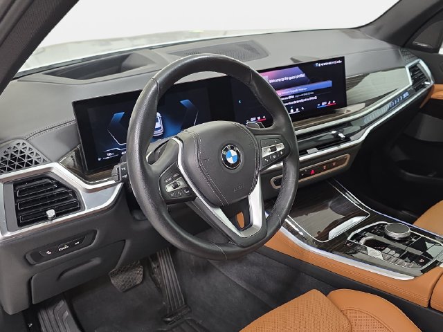 Certified 2024 BMW X5 xDrive40i w/ Premium Package AWD/4WD image 13