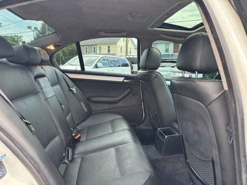 Used 2005 BMW 330i 330i image 14