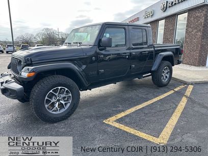 New 2025 Jeep Gladiator Sport