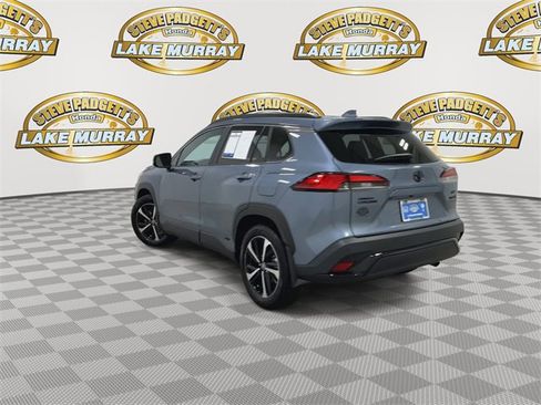 Used 2024 Toyota Corolla Cross XSE image 9