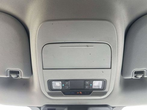 Used 2021 Ford F150 XLT image 28