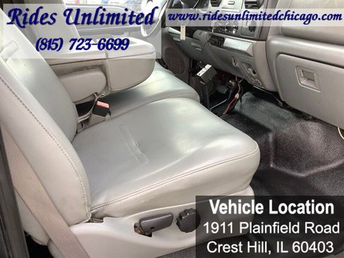 Used 2006 Ford F350 4x4 Regular Cab DRW Super Duty image 32